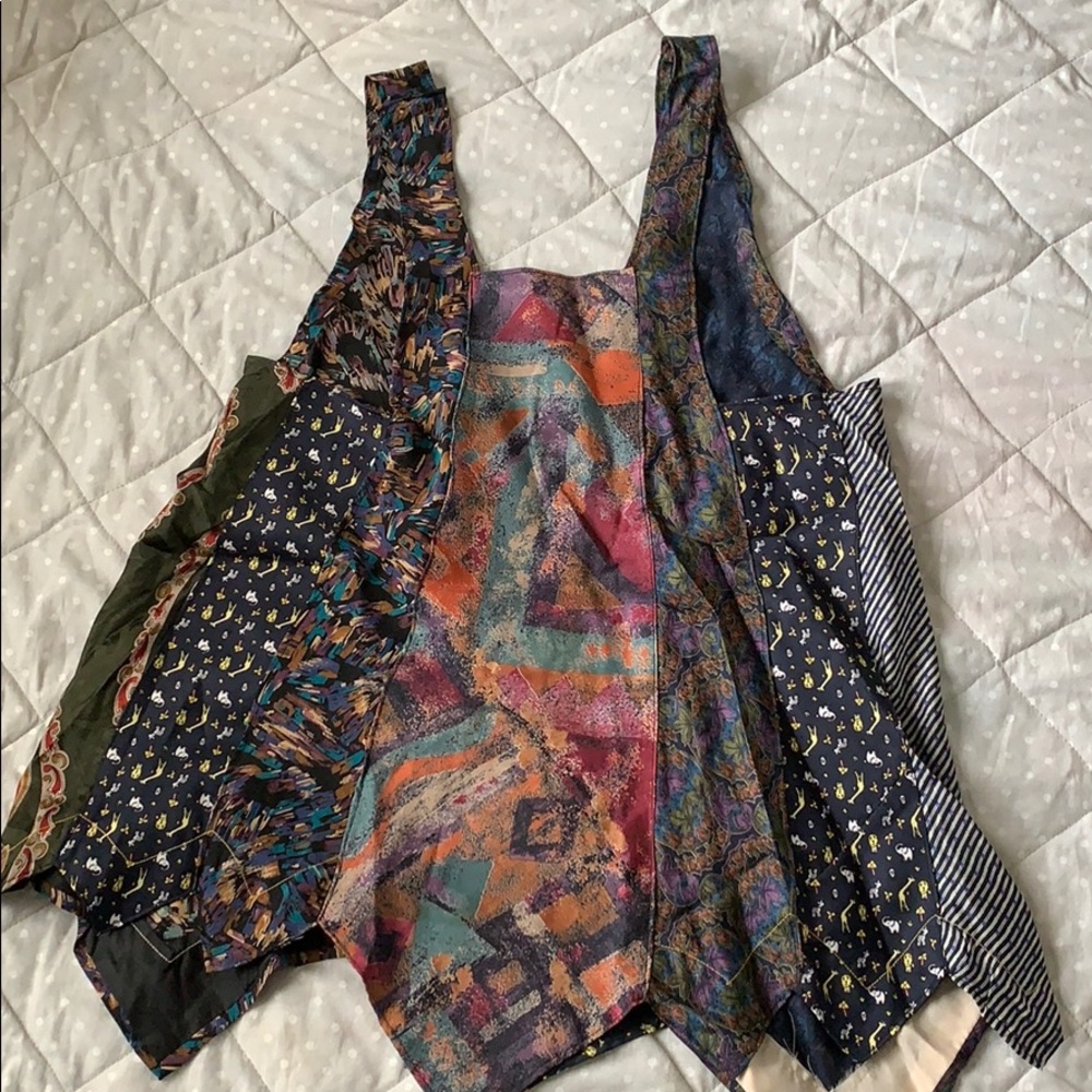 👔Necktie Tank! 👔 - Picture 5 of 16